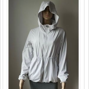 Lululemon windbreaker